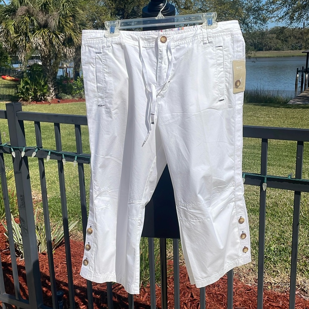 NWT! Nautica Beach Capris Pants